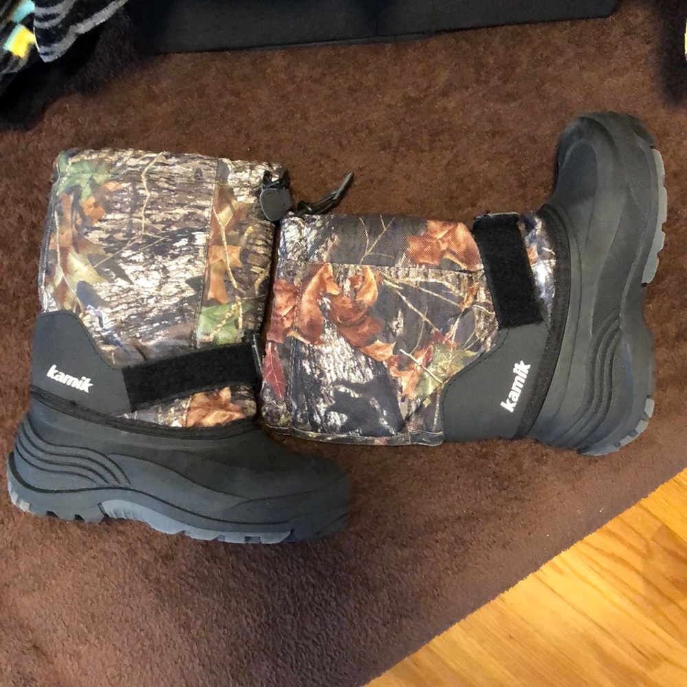 Kamik Hunter Style Boots